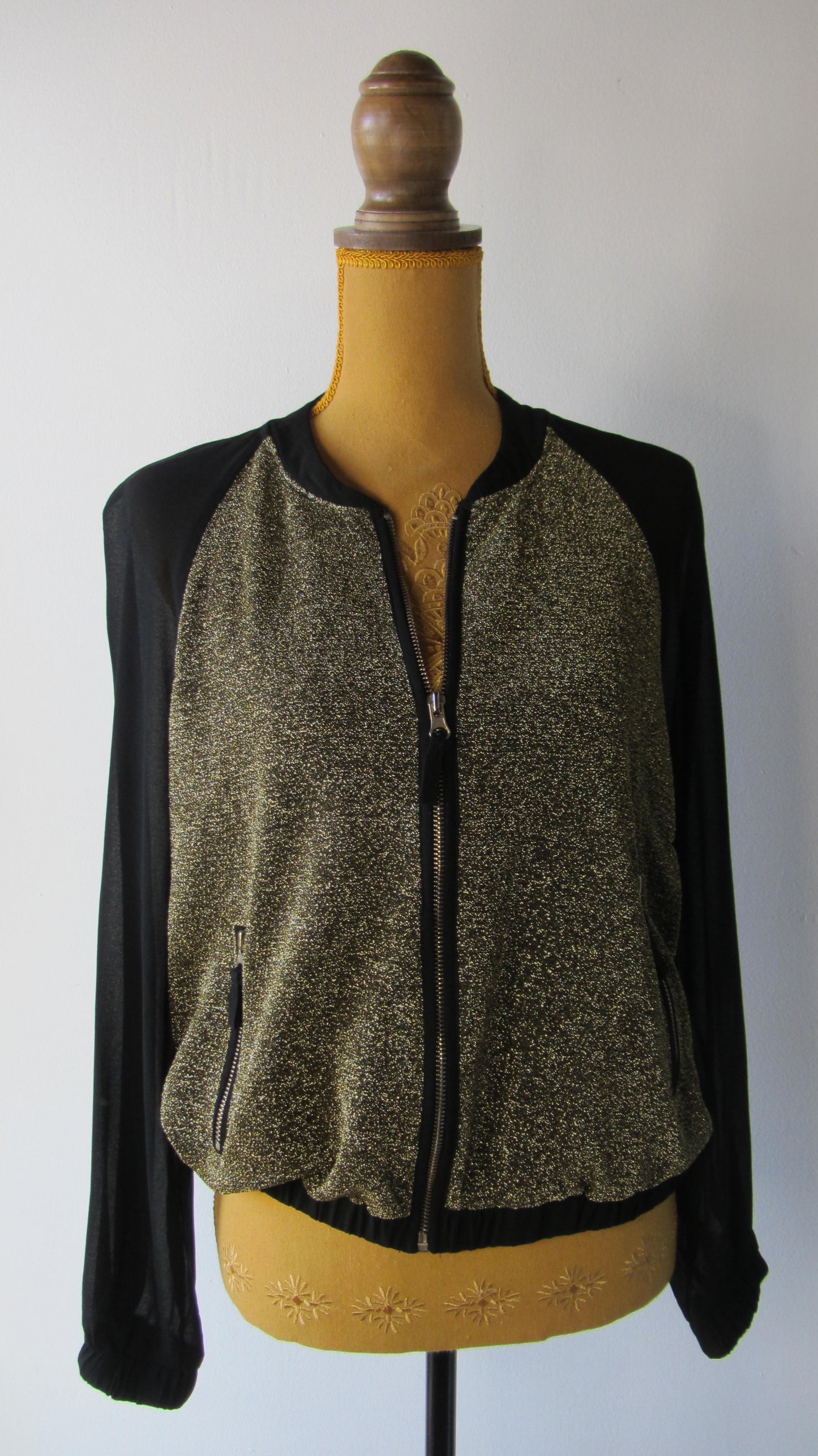 Veste Sweewê Seconde main.