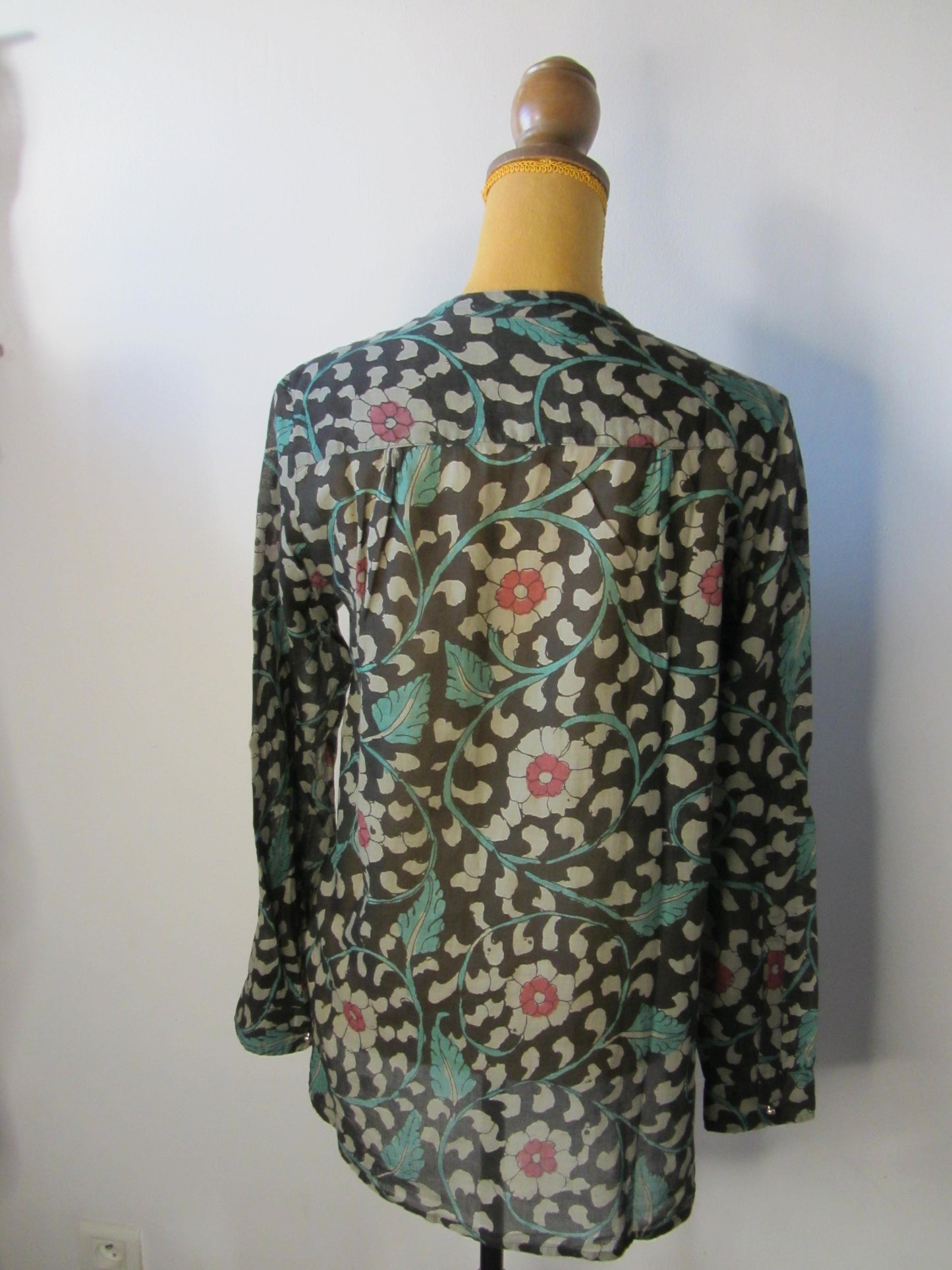 Blouse seconde main Laurence Bras